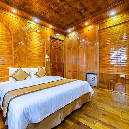 Huong Gia Theking Hotel מראה חיצוני תמונה