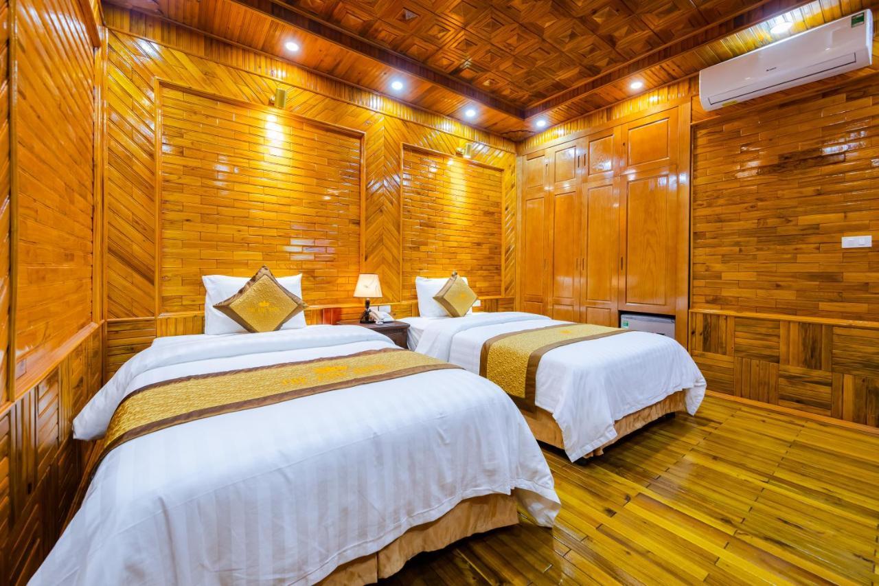 Huong Gia Theking Hotel מראה חיצוני תמונה