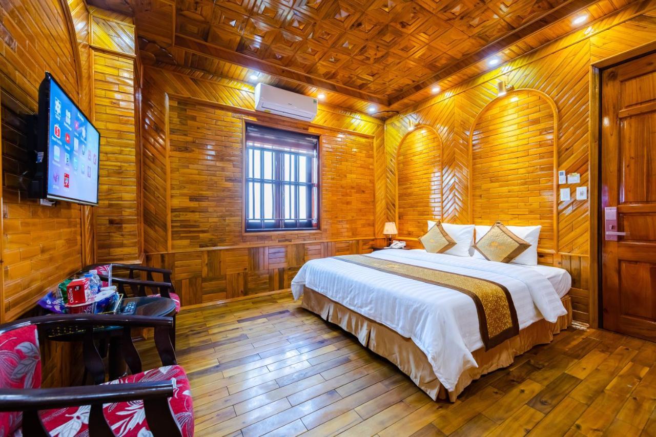 Huong Gia Theking Hotel מראה חיצוני תמונה