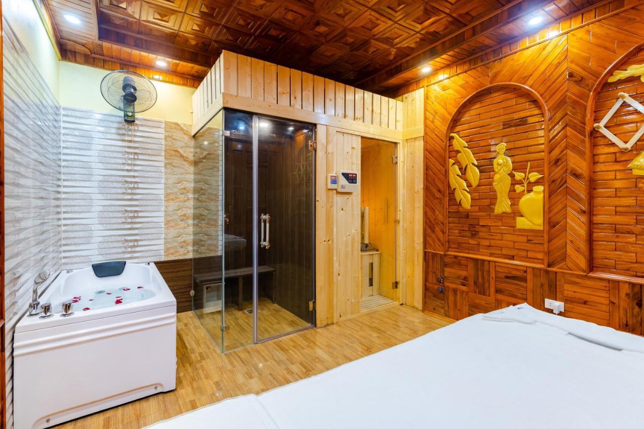 Huong Gia Theking Hotel מראה חיצוני תמונה