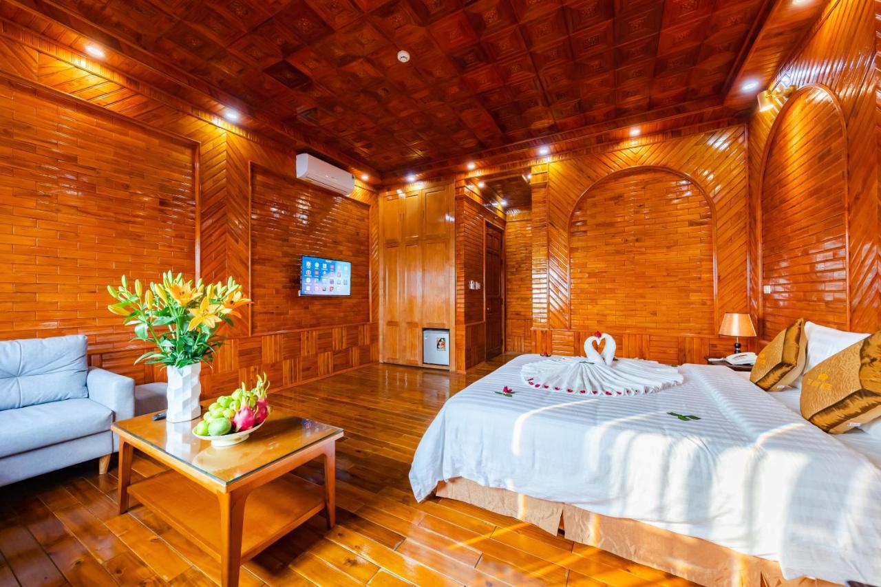 Huong Gia Theking Hotel מראה חיצוני תמונה